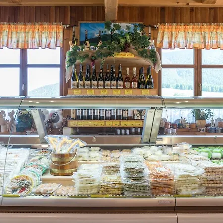 Gasthof Salas Syrex Zázrivá