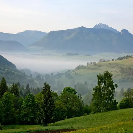 Πανσιόν Salas Syrex