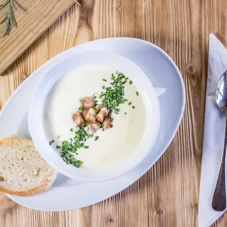 Πανσιόν Salas Syrex