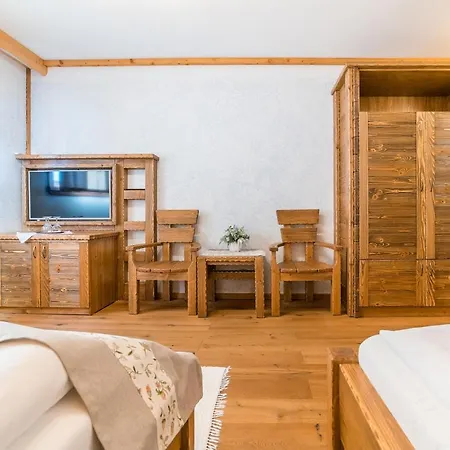 Salas Syrex Πανσιόν