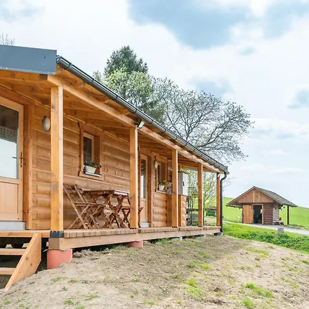 Salas Syrex Zázrivá