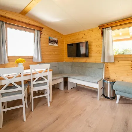 Πανσιόν Salas Syrex Zázrivá