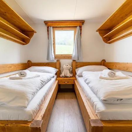 Salas Syrex 3* Zázrivá